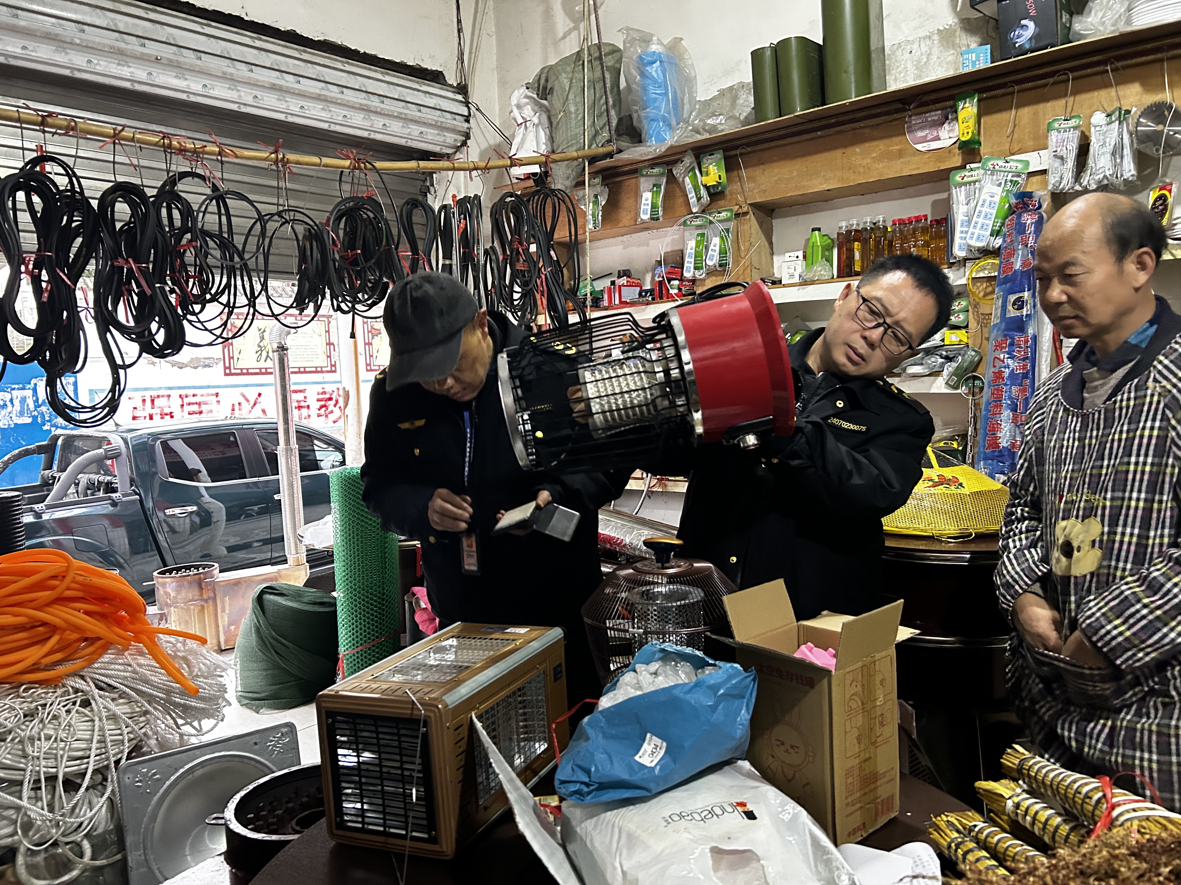 黄平县:加强民生领域整治 规范农村市场秩序