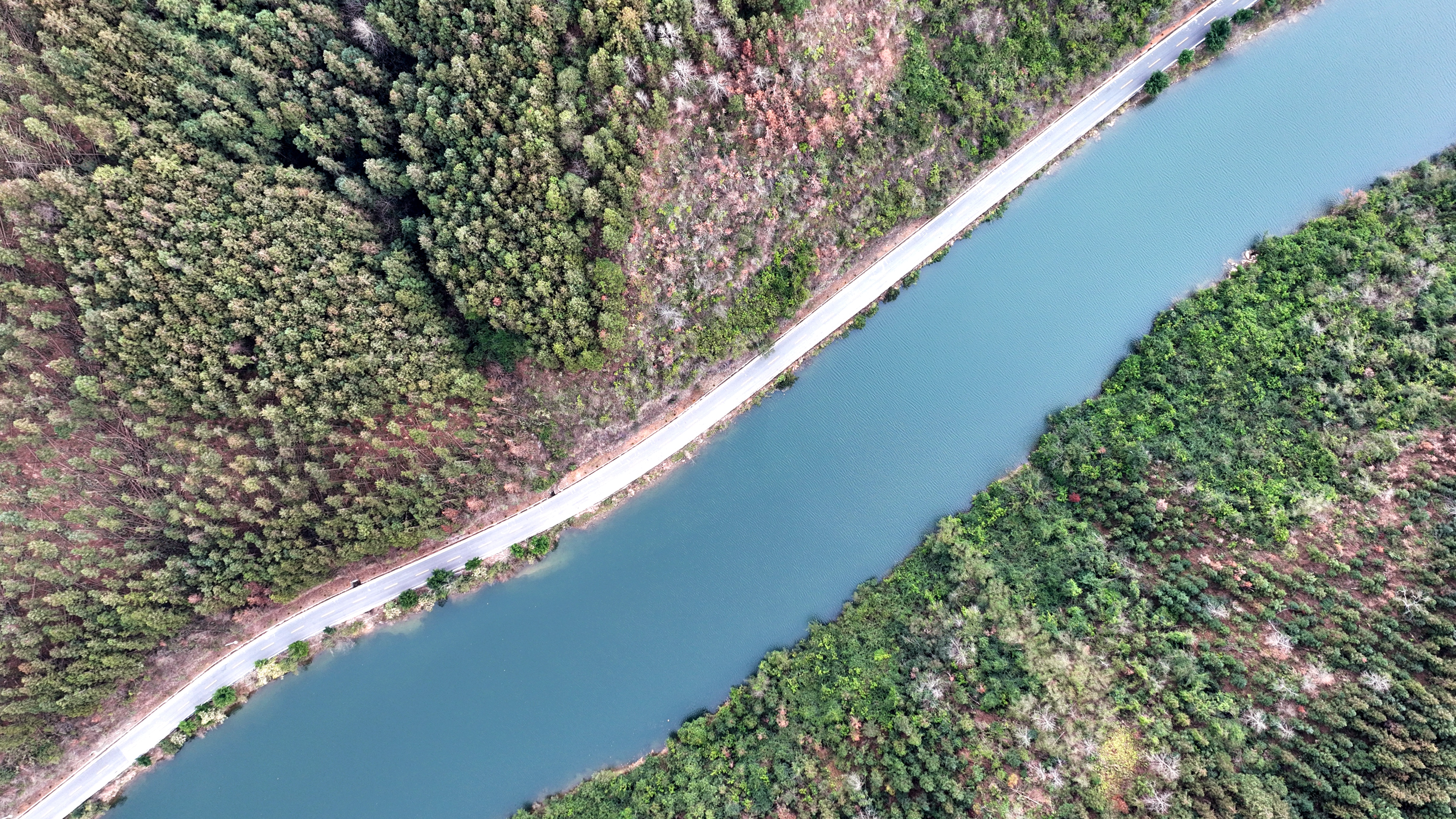 榕江：冬日风景美如画