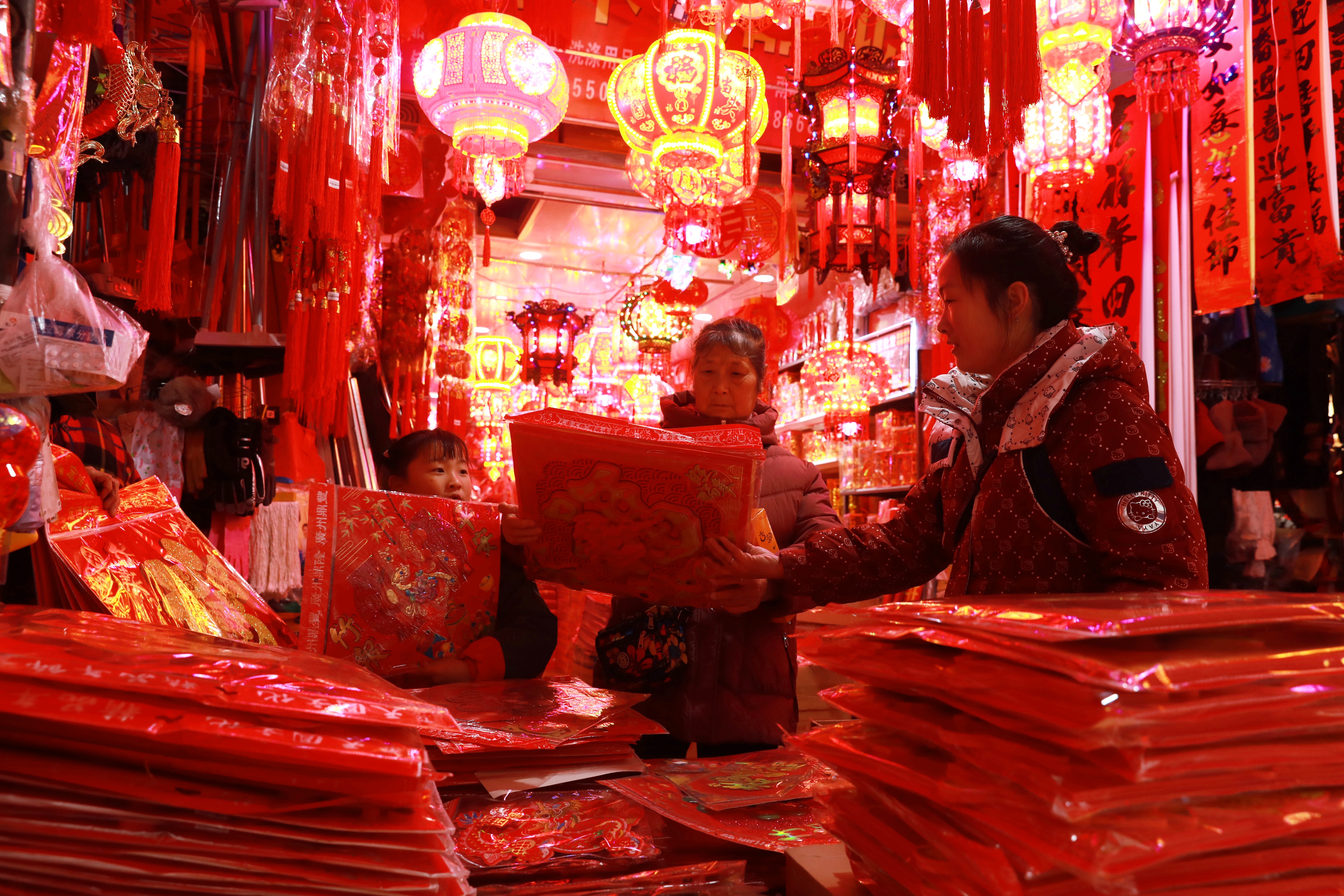 天柱：春节将至年味浓