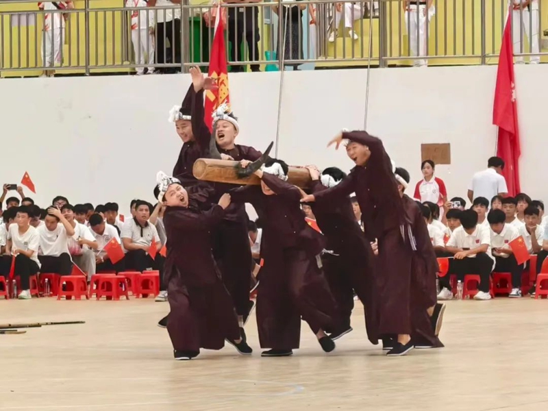 103.jpg
